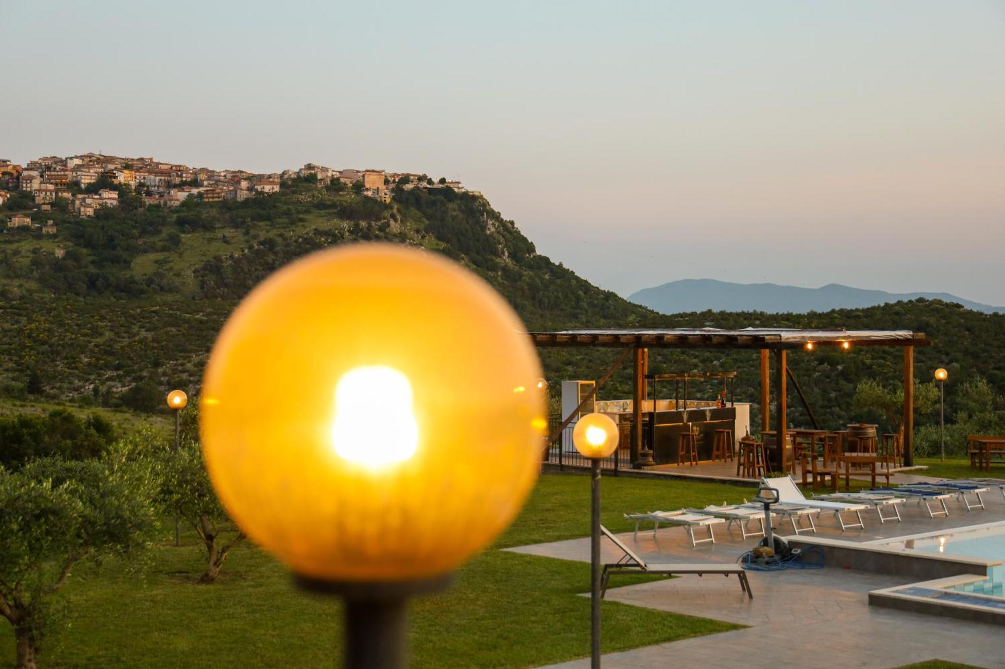 L' Aia Resort Trentinara Exteriör bild