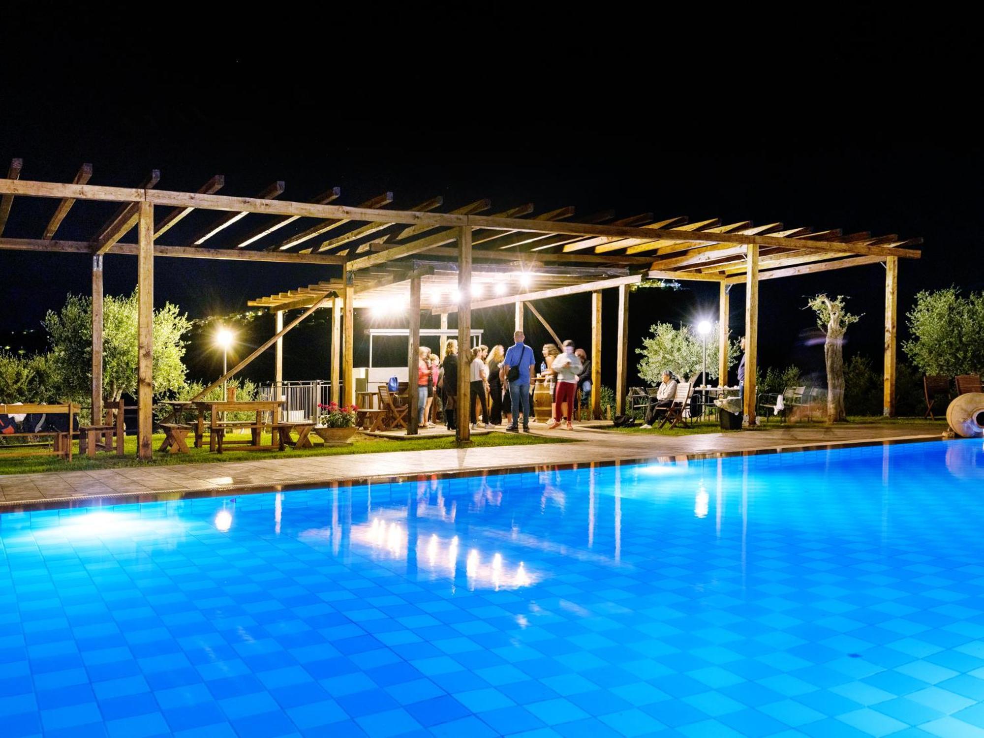 L' Aia Resort Trentinara Exteriör bild